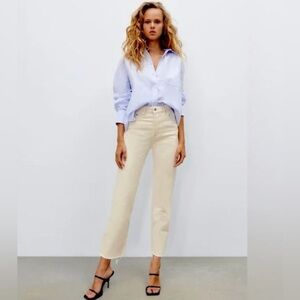 Zara Straight Leg ankle jeans, Ecru, Size 8